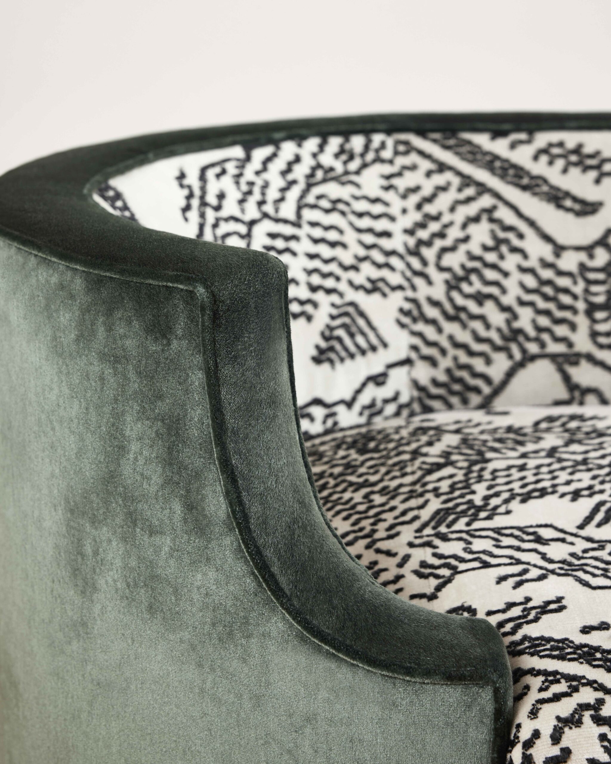 Galerie_MCDE_CorbeilleSofa_5