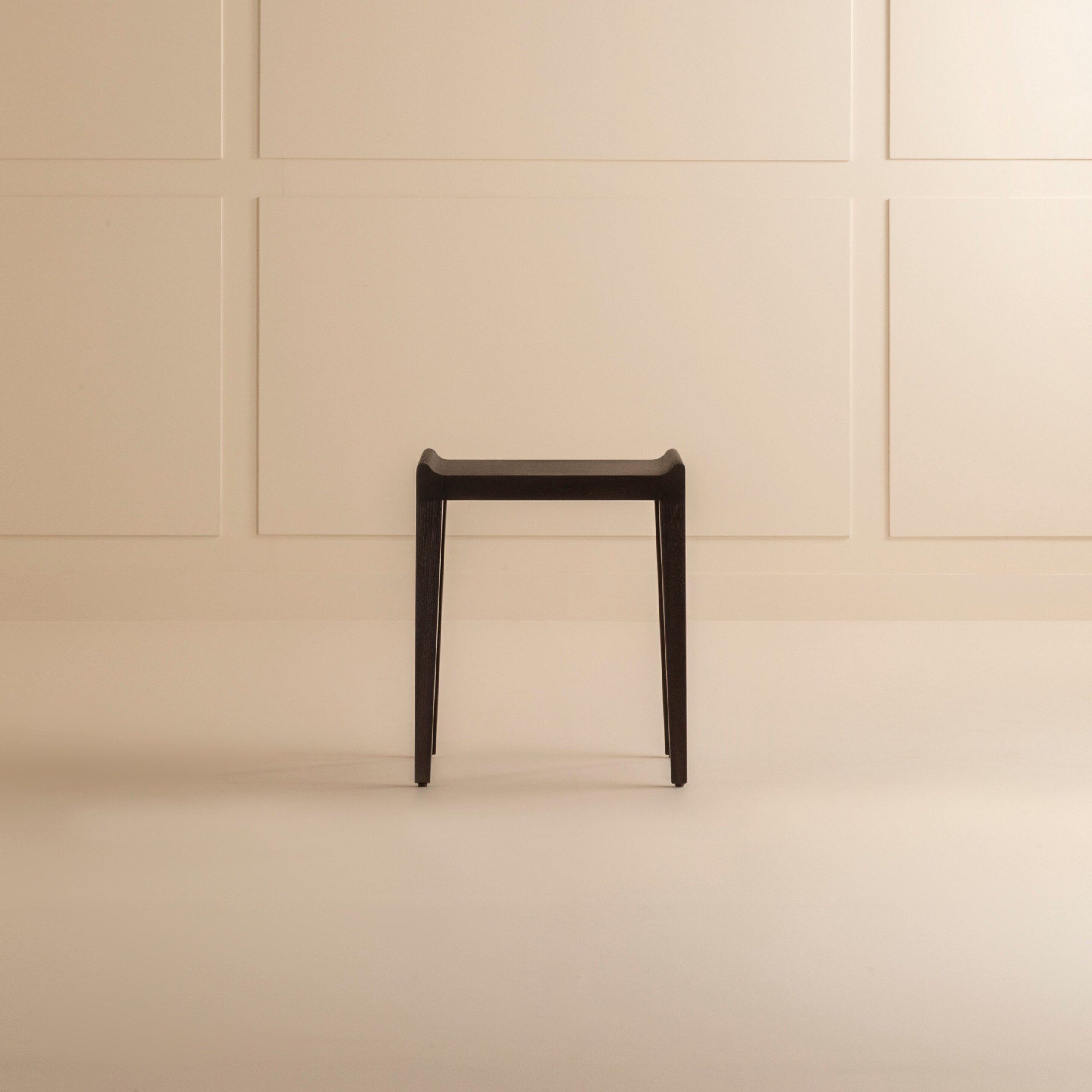 InvisibleCollection_Ecart_PagodeSideTable1935_2