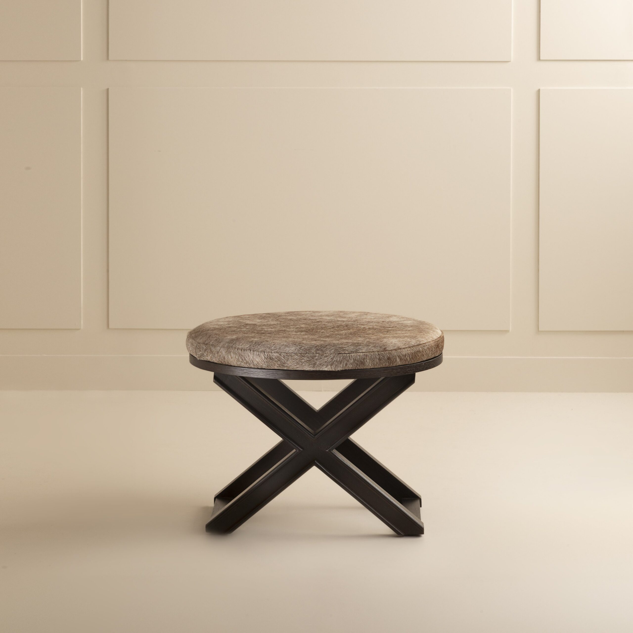InvisibleCollection_Ecart_XStool1934_2
