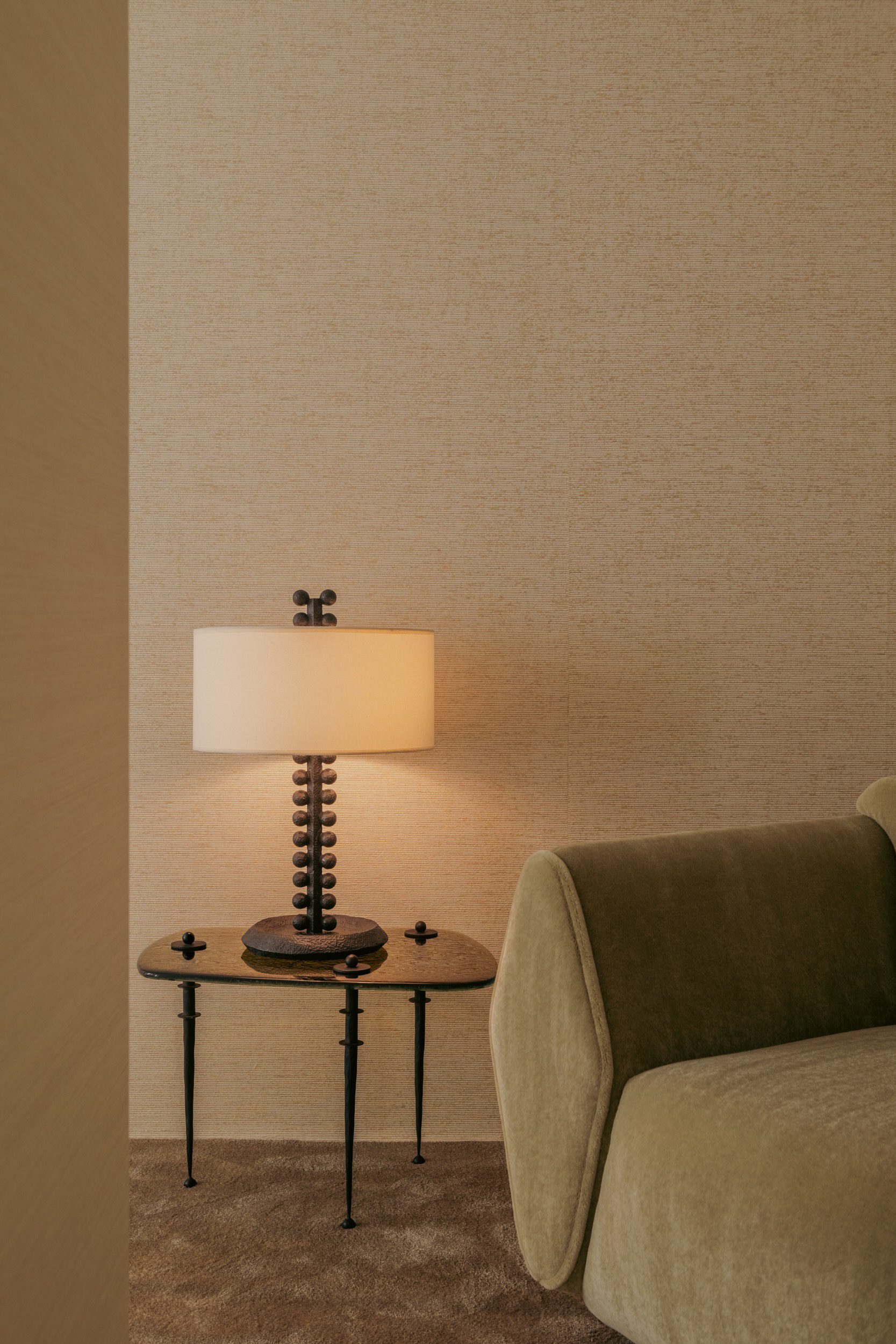 InvisibleCollection_Studioparisien_HydraArmchair_11