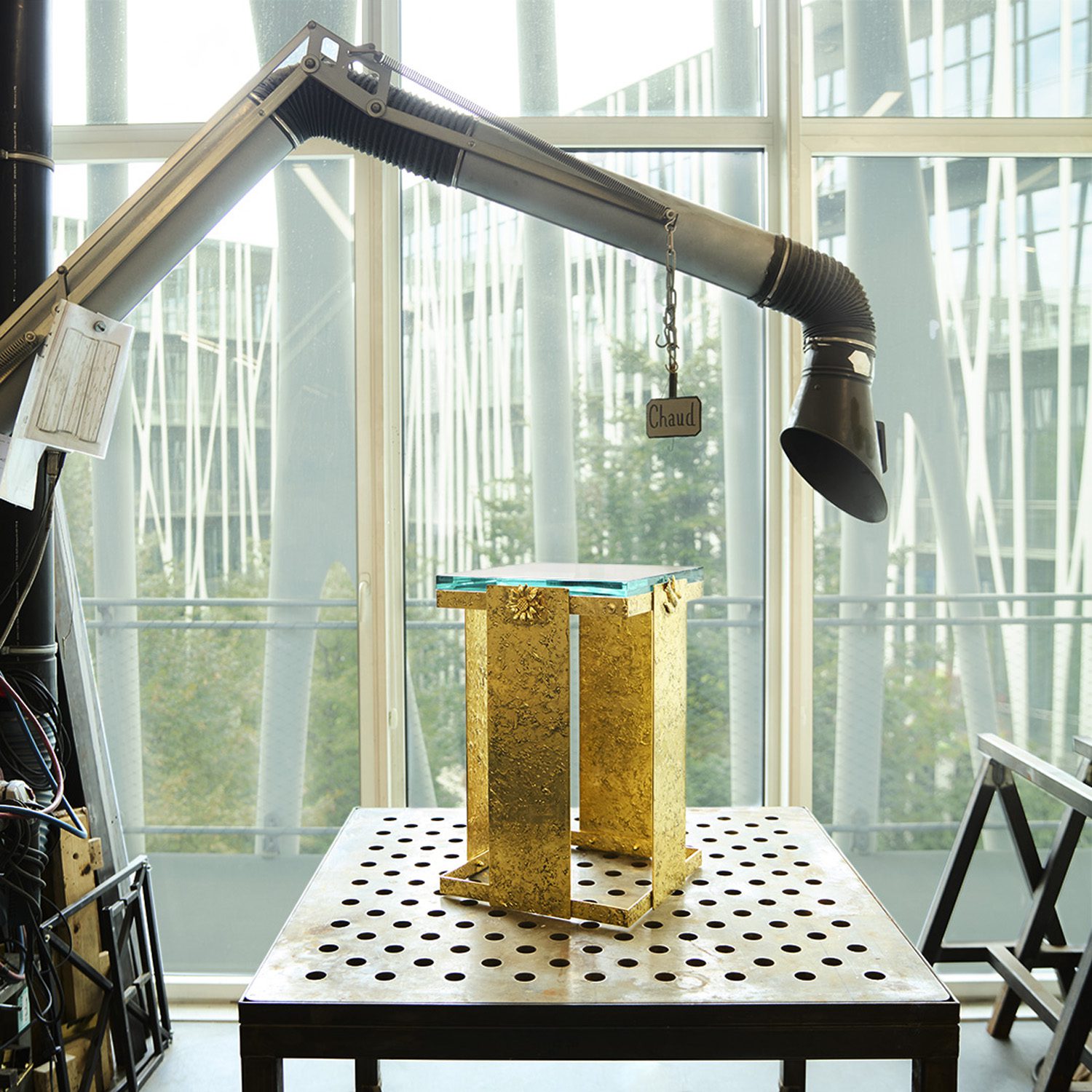 InvisibleCollection_Goossens_TalismansTable_1