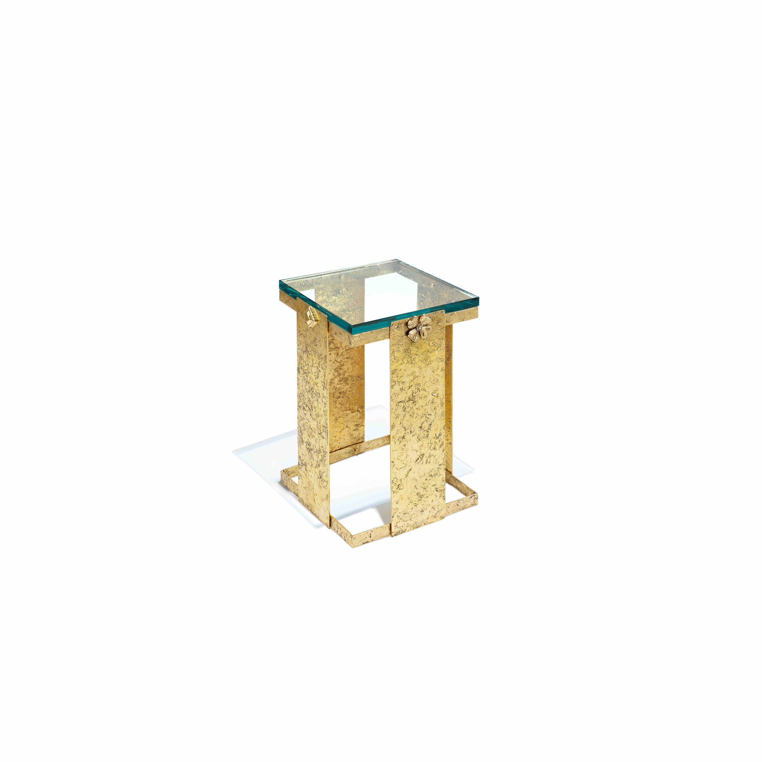 InvisibleCollection_Goossens_TalismansTable_2