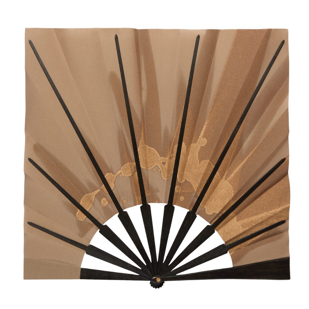 InvisibleCollection_Duvelleroy_Sand Golden “Mouchoir” Hand-fan_Back