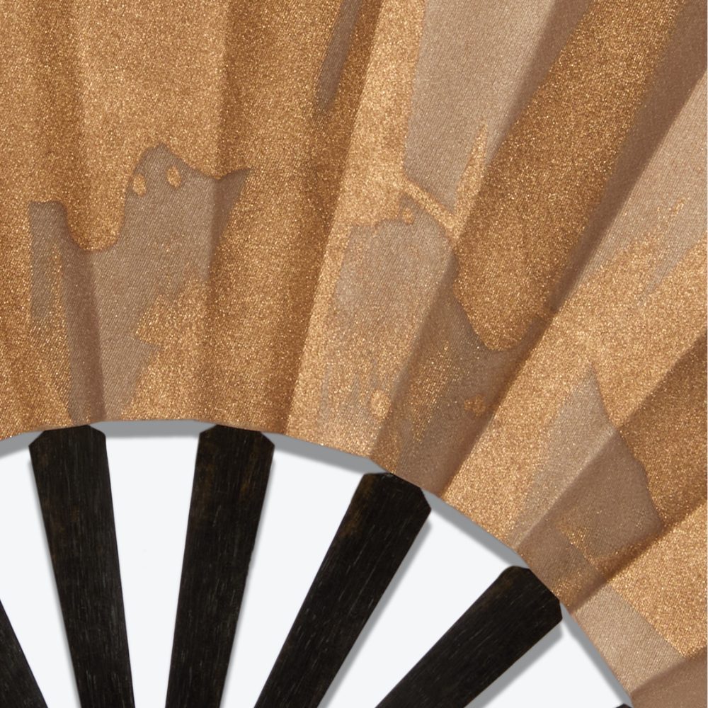 InvisibleCollection_Duvelleroy_Sand Golden “Mouchoir” Hand-fan_detail