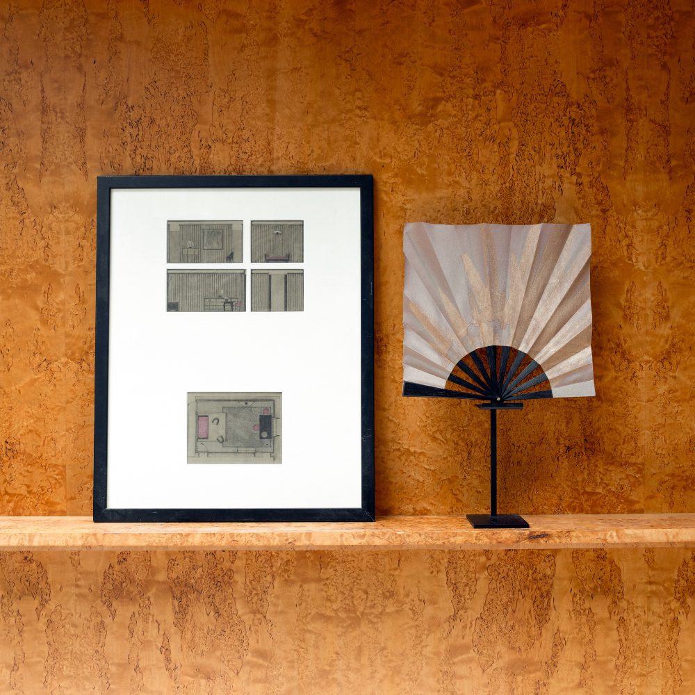 InvisibleCollection_Duvelleroy_Sand Silver “Mouchoir” Hand-fan_FeauBoiseries